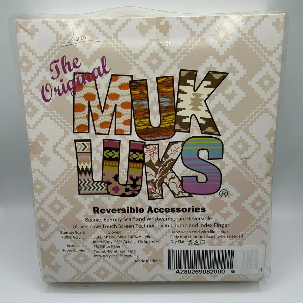 Muk Luks gloves style